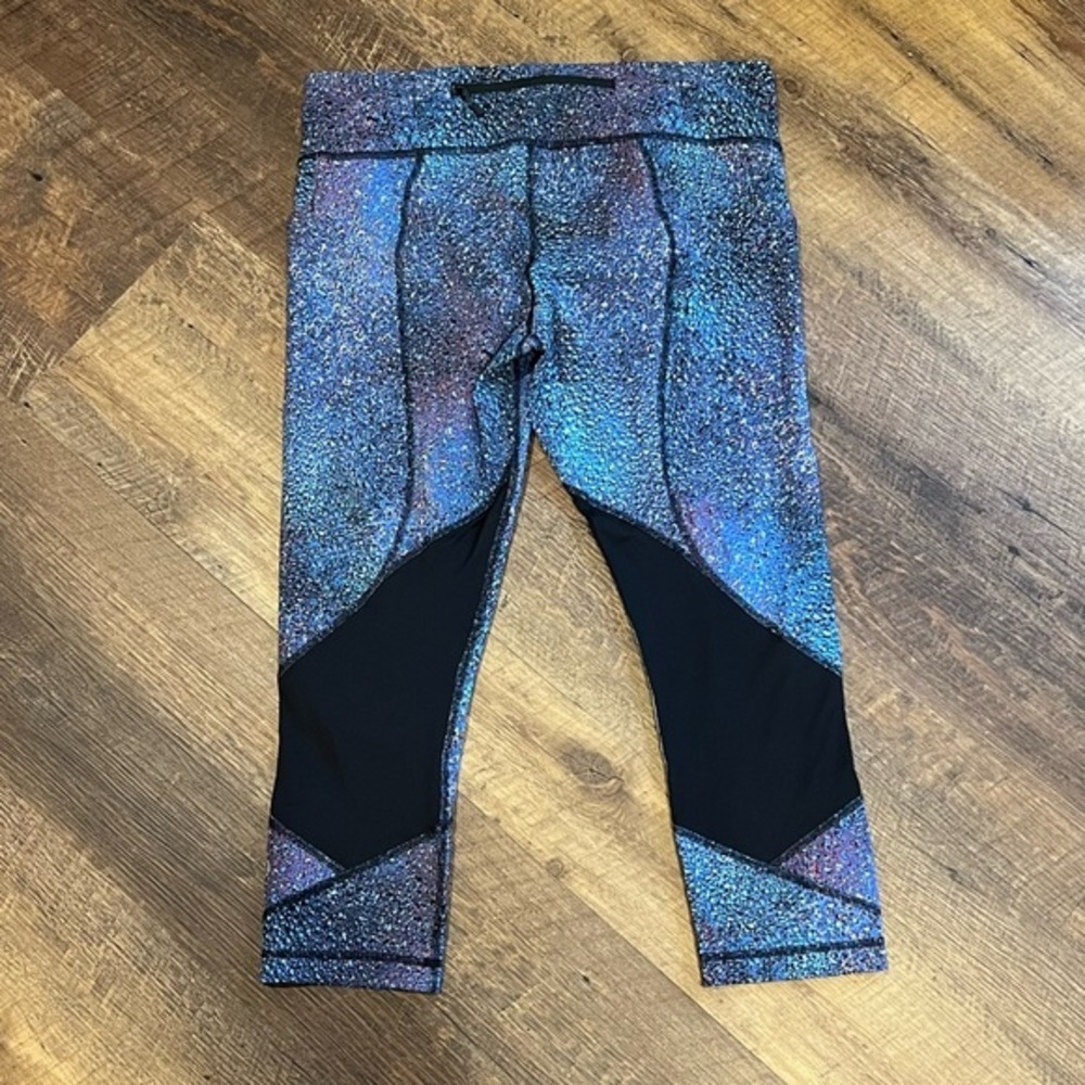 Lululemon Pace Revival crop pants womens size 10 multi black Mermaid blue purple